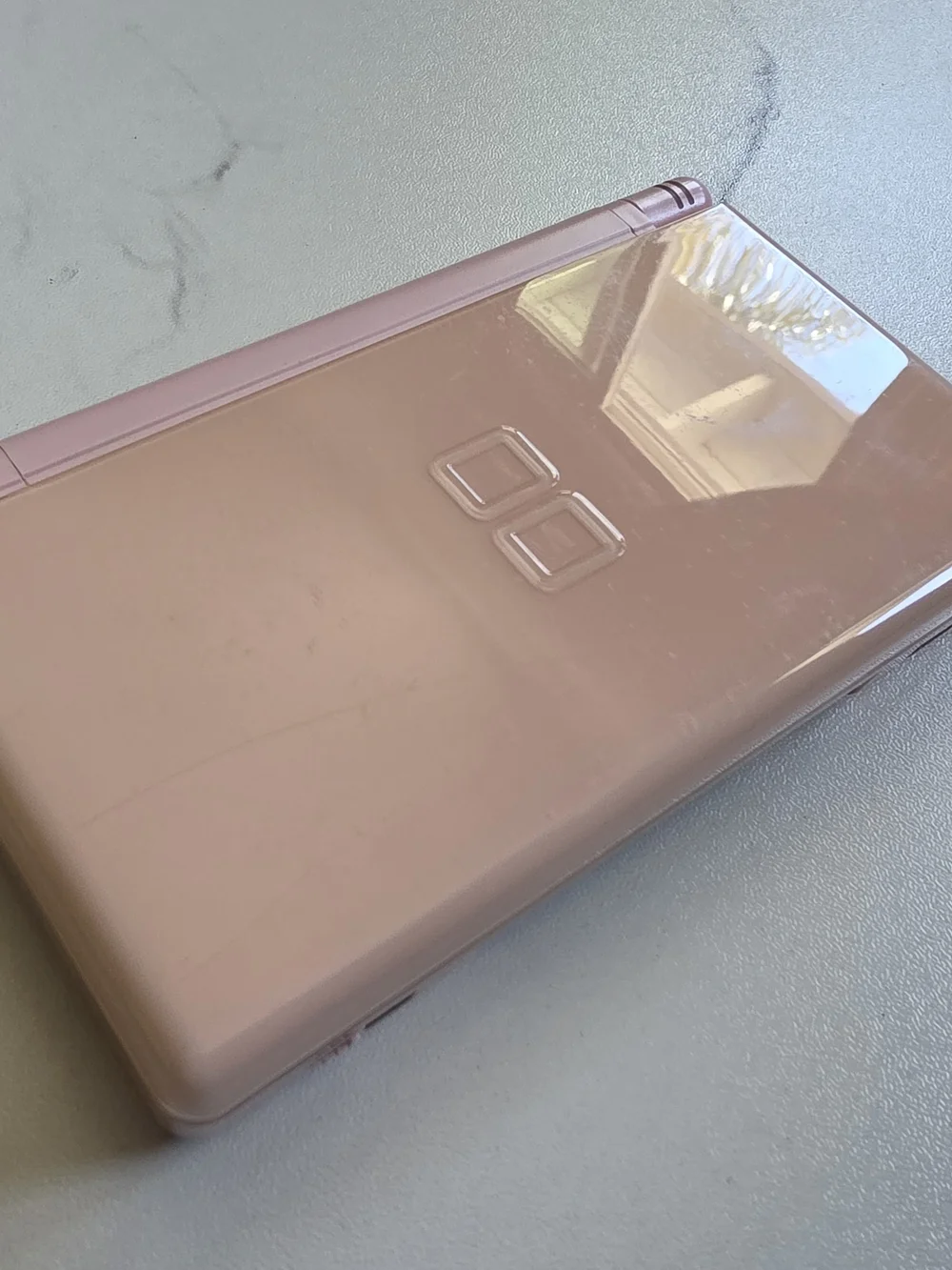 Nintendo Ds Lite Coral Pink Handheld Console With Stylus And Charger